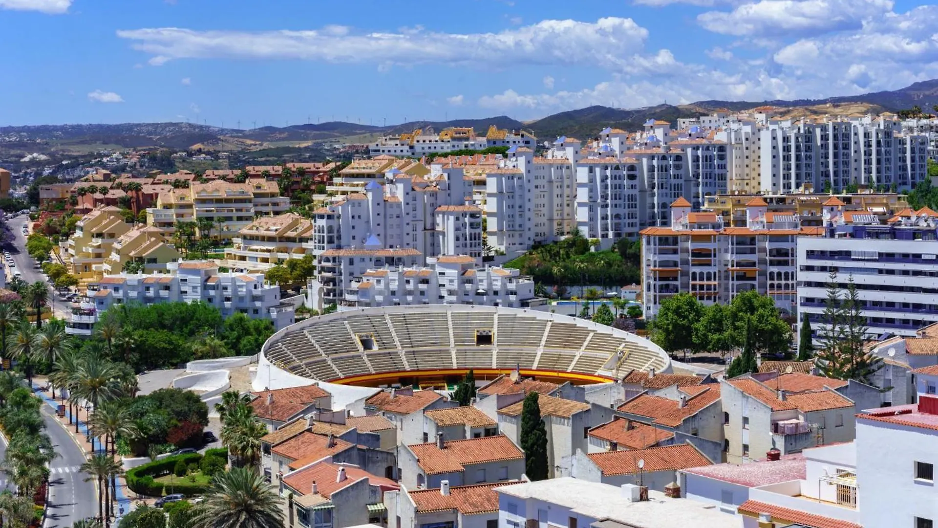 Apartment Hacienda Del Sol By Interhome Estepona